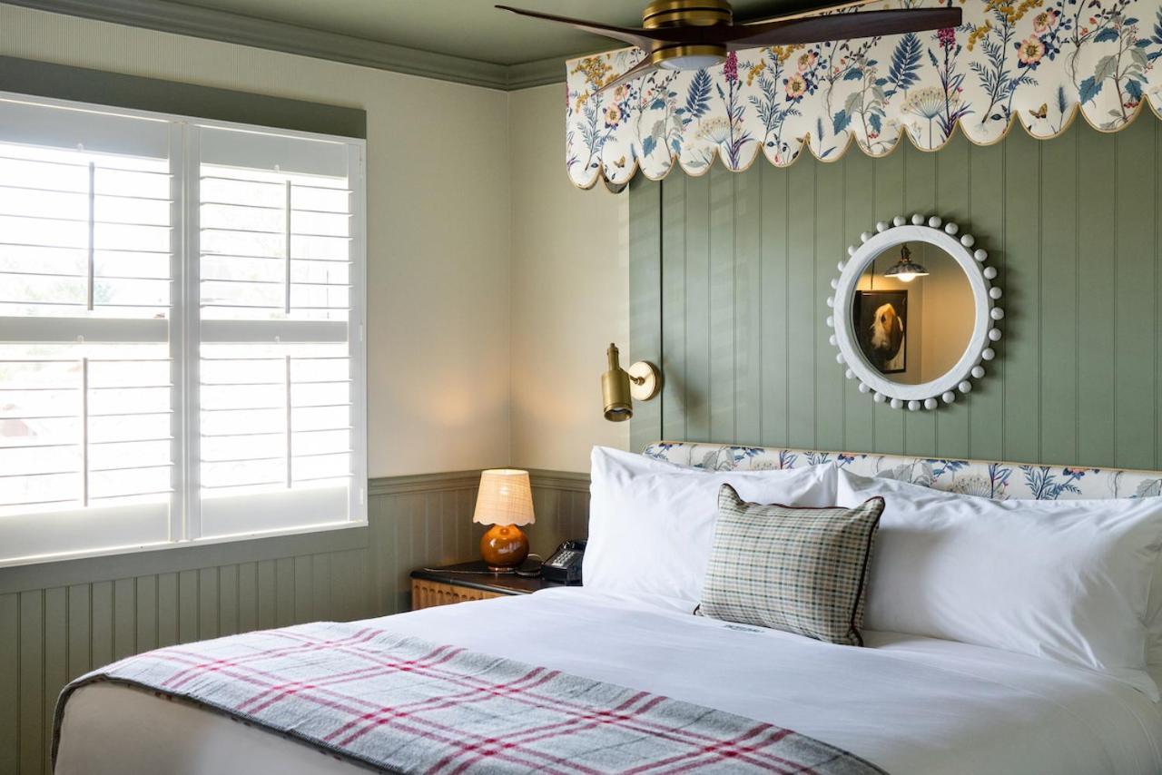 Hotel Le Petit Pali At 8Th Ave à Carmel-by-the-Sea Extérieur photo